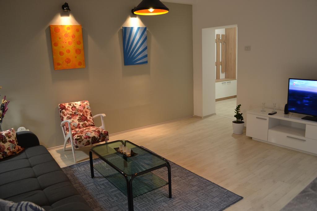 Lazarus Apartment Skopje Eksteriør bilde